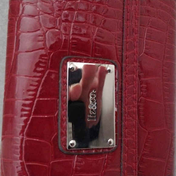 Liz & Co. Wallet. - Picture 2 of 8